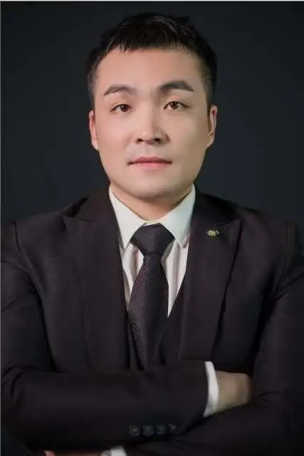Defu Qiu